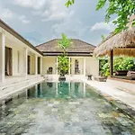 Av Villa Matahari